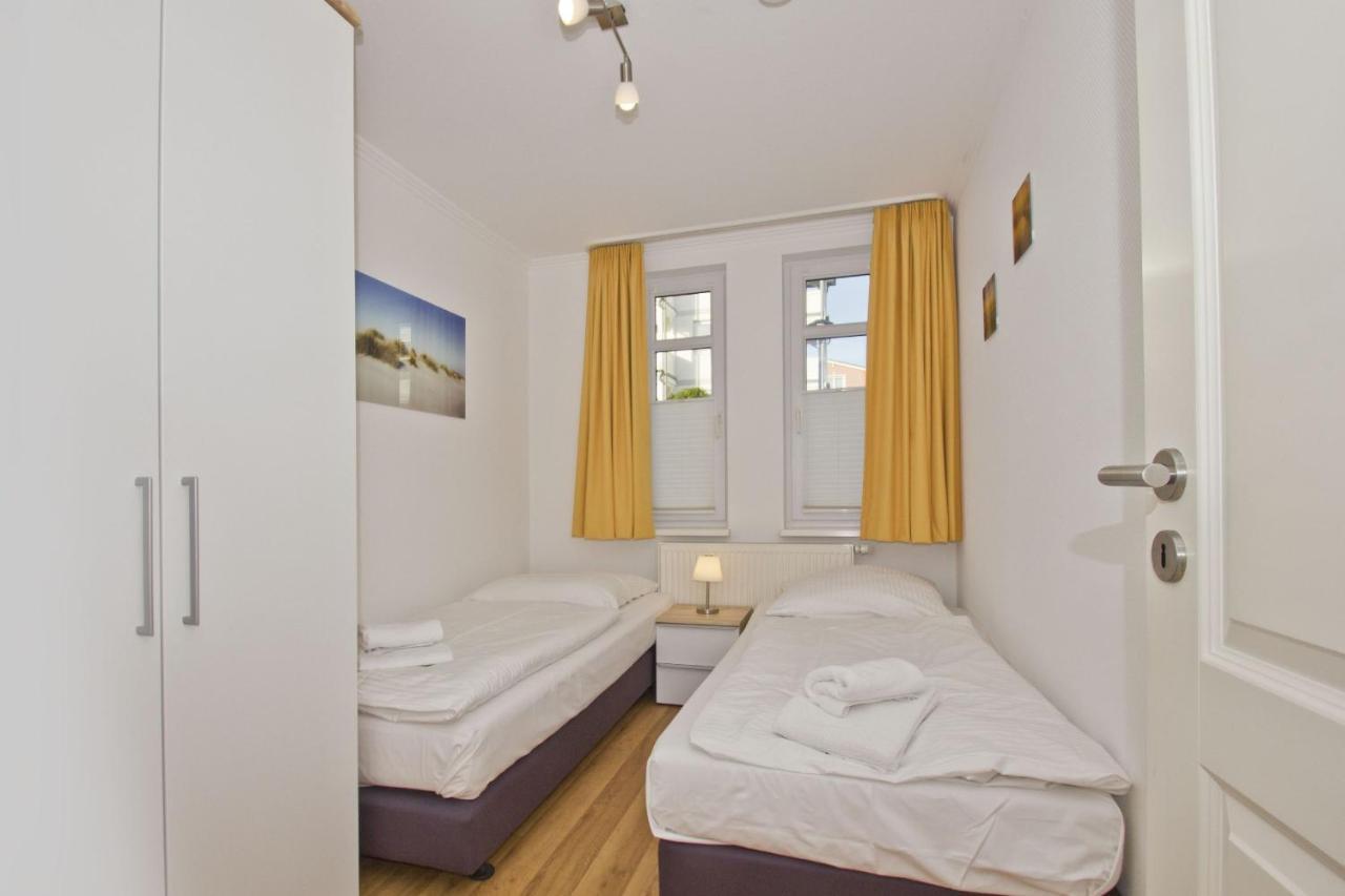 Meeresblick Fewo 33: Seaside Balcony with Ahoi Spa Access Goehren  Exterior photo