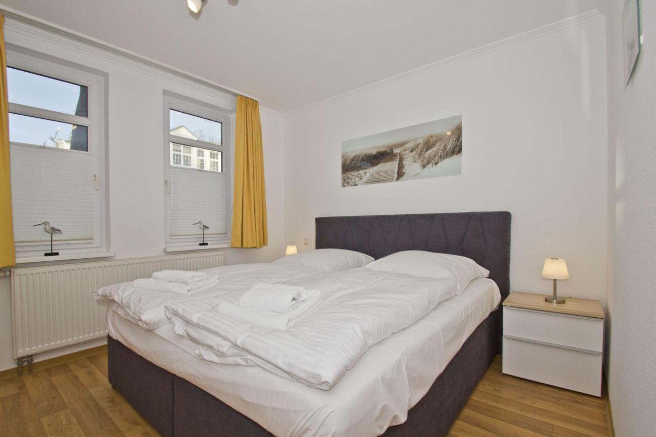 Meeresblick Fewo 33: Seaside Balcony with Ahoi Spa Access Goehren  Exterior photo